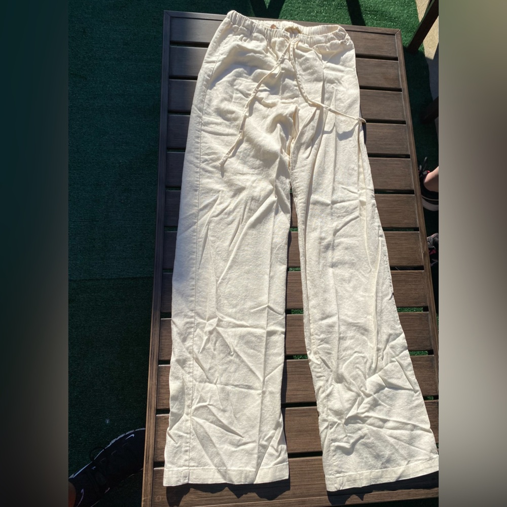 Pull and Bear cream linen pants